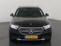 Mercedes-Benz E-klasse 300e Estate Luxury Line | Trekhaak | Keyless | Getint glas | Winter pakket | Zonne rollo | 19" lichtmetalen velgen | Achterbank verwarming |