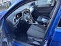 Volkswagen T-Roc 1.0 TSI Life Business Navigatie / Parkeersensoren / Trekhaak afneembaar / App-connect / Digital Cockpit