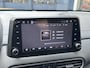 Hyundai Kona 1.0 T-GDI Fashion | Zuinige 1.0 Motor met 6-Versnellingsbak | Hoge Instap | Trekhaak | Airco | Cruise Control | Multimedia Touch Screen | USB Aansluiting | Bluetooth Telefoon |