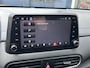 Hyundai Kona 1.0 T-GDI Fashion | Zuinige 1.0 Motor met 6-Versnellingsbak | Hoge Instap | Trekhaak | Airco | Cruise Control | Multimedia Touch Screen | USB Aansluiting | Bluetooth Telefoon |