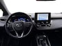 Toyota Corolla Touring Sports 1.8 Hybrid Active Apple Carplay/Android Auto , airco (automatisch) , cruise control adaptief met Stop&Go en stuurhulp , achteruitrijcamera, navigatiesysteem full map , voorstoelen verwarmd , lichtmetalen velgen 16"