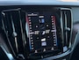 Volvo V60 Cross Country 2.0 B5 AWD Pro | Bowers&Wilkins | HUD | Massage | Trekhaak | 360 camera |