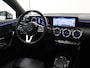 Mercedes-Benz A-klasse 180 Luxury Line | Distronic | Getin glas | Stoelverwarming | Achteruitrijcamera | Apple Carplay |