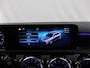 Mercedes-Benz A-klasse 180 Luxury Line | Distronic | Getin glas | Stoelverwarming | Achteruitrijcamera | Apple Carplay |