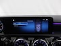 Mercedes-Benz A-klasse 180 Luxury Line | Distronic | Getin glas | Stoelverwarming | Achteruitrijcamera | Apple Carplay |