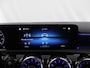 Mercedes-Benz A-klasse 180 Luxury Line | Distronic | Getin glas | Stoelverwarming | Achteruitrijcamera | Apple Carplay |