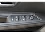 Peugeot 5008 1.2 PureTech GT-Line 7-zits Navigatie/18 Inch L.M Velgen/Parkeersensoren V&A/Parkeer Camera/Bluetooth/Cruise Control/Lane Assist/Digital Desk/Full Options.