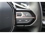 Peugeot 5008 1.2 PureTech GT-Line 7-zits Navigatie/18 Inch L.M Velgen/Parkeersensoren V&A/Parkeer Camera/Bluetooth/Cruise Control/Lane Assist/Digital Desk/Full Options.