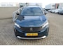 Peugeot 5008 1.2 PureTech GT-Line 7-zits Navigatie/18 Inch L.M Velgen/Parkeersensoren V&A/Parkeer Camera/Bluetooth/Cruise Control/Lane Assist/Digital Desk/Full Options.