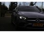 Mercedes-Benz A-klasse 250 e AMG Line Plug in hybride*Perfect MB Onderh.*BTW*1ste Eig.*Apple Carplay-Android/High Perf. Koplamp./Diamond Grille/DAB/Stoelverw./Half Leder/Parkeersens.V+A/18 inch LM*