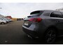 Mercedes-Benz A-klasse 250 e AMG Line Plug in hybride*Perfect MB Onderh.*BTW*1ste Eig.*Apple Carplay-Android/High Perf. Koplamp./Diamond Grille/DAB/Stoelverw./Half Leder/Parkeersens.V+A/18 inch LM*