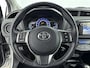 Toyota Yaris 1.5 Hybrid Lease Limited Bi-Tone | Navigatie | Parkeercamera | Cruise Control |