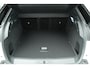 Peugeot 3008 1.6 plug-in Hybrid 195 GT | Focal HiFi | Trekhaak | Pano Schuif/ Kanteldak | El. verstb. Stoelen | Alcantara- Leder |