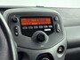 Peugeot 108 1.0 e-VTi Active | Airco | Extra getint glas | Lederen stuurwiel | CarKit |