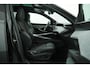 Peugeot 5008 1.2 Hybrid 145 GT | Pano Schuif/ Kanteldak | 7- Persoons | Alcantara- Leder | 360 Vision & Drive plus Pack | Comfort Seat Pack |