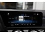 Mercedes-Benz A-klasse 250 e AMG Line Plug in hybride*Perfect MB Onderh.*BTW*1ste Eig.*Pano/Sfeer/Night/MBUX/Apple Carplay-Android/Multi Beam LED Koplamp./Diamond Grille/DAB/Stoelverw./Half Leder/Parkeersens.V+A/19 inch LM*