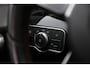 Mercedes-Benz A-klasse 250 e AMG Line Plug in hybride*Perfect MB Onderh.*BTW*1ste Eig.*Pano/Sfeer/Night/MBUX/Apple Carplay-Android/Multi Beam LED Koplamp./Diamond Grille/DAB/Stoelverw./Half Leder/Parkeersens.V+A/19 inch LM*