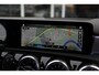 Mercedes-Benz A-klasse 250 e AMG Line Plug in hybride*Perfect MB Onderh.*BTW*1ste Eig.*Pano/Sfeer/Night/MBUX/Apple Carplay-Android/Multi Beam LED Koplamp./Diamond Grille/DAB/Stoelverw./Half Leder/Parkeersens.V+A/19 inch LM*