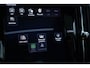 Volvo V90 Cross Country 2.0 T5 AWD Panoramisch schuif-kantel dak | Polestar Engineered Optimalisatie | Klasse III Alarm | Verwarmbare voorstoelen | Parkeerverwarming | Achterbank en Stuurwiel verwarming | Grafisch Head-Up-Display | Parkeer Camera |