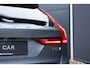 Volvo V90 Cross Country 2.0 T5 AWD Panoramisch schuif-kantel dak | Polestar Engineered Optimalisatie | Klasse III Alarm | Verwarmbare voorstoelen | Parkeerverwarming | Achterbank en Stuurwiel verwarming | Grafisch Head-Up-Display | Parkeer Camera |