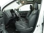 Mitsubishi Outlander 2.4 PHEV Intense+ | schuif-/kanteldak | Stoel- & Stuurverw. | Standkachel | Half leder/alcantara |
