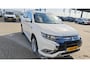 Mitsubishi Outlander 2.4 PHEV Intense+ | schuif-/kanteldak | Stoel- & Stuurverw. | Standkachel | Half leder/alcantara |