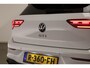 Volkswagen Golf 2.0 TSI GTI Clubsport | LEDER PACK | IQ LIGHT | PANORAMADAK | STOELKOELING | 19"