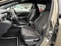Toyota Corolla Touring Sport 2.0 Hybrid Executive **TREKHAAK/ NAVIGATIE/ DODEHOEK DETECTIE/ STOELVERWARMING/ 36 MAANDEN GARANTIE**