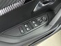 Peugeot 2008 1.2 Hybrid 136 Allure | Camera | Navigatie | Lichtmetalen velgen |