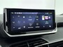 Peugeot 2008 1.2 Hybrid 136 Allure | Camera | Navigatie | Lichtmetalen velgen |