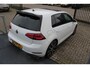 Volkswagen Golf 2.0 TSI GTI Performance Panoramadak/Adaptive cruise control/Digital dash/Achteruitrijcamera/Climate control/Keyless/Parkeersensoren rondom/Dynaudio/19" velgen/Stoel en spiegelverwarming
