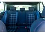 Volkswagen Golf 2.0 TSI GTI Performance Panoramadak/Adaptive cruise control/Digital dash/Achteruitrijcamera/Climate control/Keyless/Parkeersensoren rondom/Dynaudio/19" velgen/Stoel en spiegelverwarming