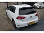 Volkswagen Golf 2.0 TSI GTI Performance Panoramadak/Adaptive cruise control/Digital dash/Achteruitrijcamera/Climate control/Keyless/Parkeersensoren rondom/Dynaudio/19" velgen/Stoel en spiegelverwarming