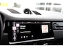Porsche Cayenne 3.0 E-Hybrid 462PK Plug in*Perfect Onderh.*Luchtvering/PASM/Black Pack/Sportuitlaat/Sport Chrono/Apple Carplay-Android/Standkachel/Elek. Klep./Camera/Rijstrook/Stoelverw./LED/DAB/Parkeersens.V+A/21 inch LM*