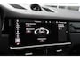 Porsche Cayenne 3.0 E-Hybrid 462PK Plug in*Perfect Onderh.*Luchtvering/PASM/Black Pack/Sportuitlaat/Sport Chrono/Apple Carplay-Android/Standkachel/Elek. Klep./Camera/Rijstrook/Stoelverw./LED/DAB/Parkeersens.V+A/21 inch LM*