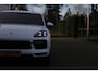 Porsche Cayenne 3.0 E-Hybrid 462PK Plug in*Perfect Onderh.*Luchtvering/PASM/Black Pack/Sportuitlaat/Sport Chrono/Apple Carplay-Android/Standkachel/Elek. Klep./Camera/Rijstrook/Stoelverw./LED/DAB/Parkeersens.V+A/21 inch LM*