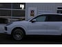 Porsche Cayenne 3.0 E-Hybrid 462PK Plug in*Perfect Onderh.*Luchtvering/PASM/Black Pack/Sportuitlaat/Sport Chrono/Apple Carplay-Android/Standkachel/Elek. Klep./Camera/Rijstrook/Stoelverw./LED/DAB/Parkeersens.V+A/21 inch LM*