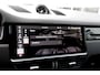 Porsche Cayenne 3.0 E-Hybrid 462PK Plug in*Perfect Onderh.*Luchtvering/PASM/Black Pack/Sportuitlaat/Sport Chrono/Apple Carplay-Android/Standkachel/Elek. Klep./Camera/Rijstrook/Stoelverw./LED/DAB/Parkeersens.V+A/21 inch LM*