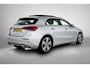 Mercedes-Benz A-klasse 180 Business Solution Luxury (PANORAMADAK, SFEERVERLICHTING, STOELVERWARMING, CAMERA, 1e EIGENAAR)