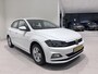 Volkswagen Polo 1.0 TSI Comfortline 95 PK | Apple Carplay | Trekhaak | Adaptive Cruise Control | Lichtmetalen Velgen | Navigatie | LED Dagrijverlichting | Bluetooth | Alarm | DAB Radio | Snelheidsbegrenzer | Verlichting Automatisch |