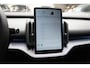 Volvo EX30 Single Motor Extended Range Plus 272pk | Verwarmbare Voorstoelen + Stuurwiel | Harman/Kardon | Pilot Assist | Digital Key Plus