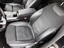 Mercedes-Benz B-klasse 180 Business Solution AMG | Trekhaak | Parkeerpakket met Camera | Car Play | Stoelverwarming | LED | Cruise Controle | Inclusief 24 maanden Mercedes-Benz Certified garantie voor Europa.