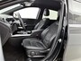 Mercedes-Benz B-klasse 180 Business Solution AMG | Trekhaak | Parkeerpakket met Camera | Car Play | Stoelverwarming | LED | Cruise Controle | Inclusief 24 maanden Mercedes-Benz Certified garantie voor Europa.