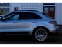 Porsche Macan 3.0S 4WD 354PK*Perfect Porsche Onderh.*Pano/PASM Luchtvering/Sportuitlaat/Pano/Bose/Sport Chrono/Sportstuur/Stoelverw.V+A/Stuurverw./Stoelkoeling/Camera/Memorie/Dodehoek/Elek. Klep/21 inch LM*