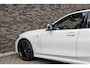 BMW 3-Serie Touring 330e | M-Sport | Live Cockpit | Panorama | H&K | ACC | Leder/Alcantara | Alpin Wit