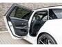 BMW 3-Serie Touring 330e | M-Sport | Live Cockpit | Panorama | H&K | ACC | Leder/Alcantara | Alpin Wit
