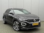 Volkswagen T-Roc 1.5 TSI 3X R-LINE EINDEJAARSAANBIEDING camera pano cruise