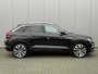 Volkswagen T-Roc 1.5 TSI 3X R-LINE EINDEJAARSAANBIEDING camera pano cruise