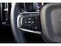Volvo XC40 T4 Recharge R-Design - IntelliSafe Assist - Parkeercamera achter - Verwarmde voorstoelen & stuur - Draadloze tel. lader - Parkeersensoren voor & achter - High Performance audio - 19' LMV