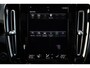 Volvo XC40 T4 Recharge R-Design - IntelliSafe Assist - Parkeercamera achter - Verwarmde voorstoelen & stuur - Draadloze tel. lader - Parkeersensoren voor & achter - High Performance audio - 19' LMV